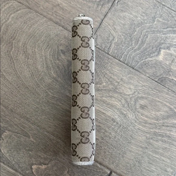 Gucci GG Canvas Leather Zippy Beige Tan Continental Zip Around Long Wallet